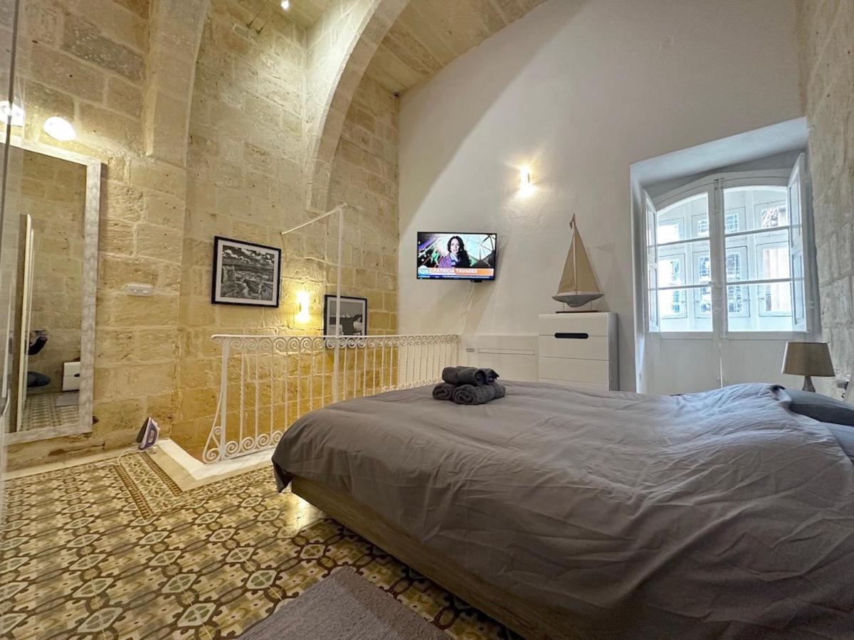 Capital City Apartment Valletta Bagian luar foto