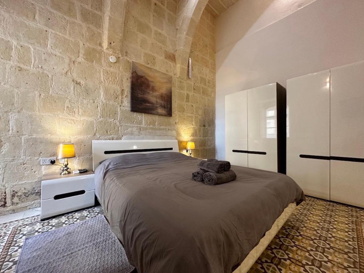 Capital City Apartment Valletta Bagian luar foto
