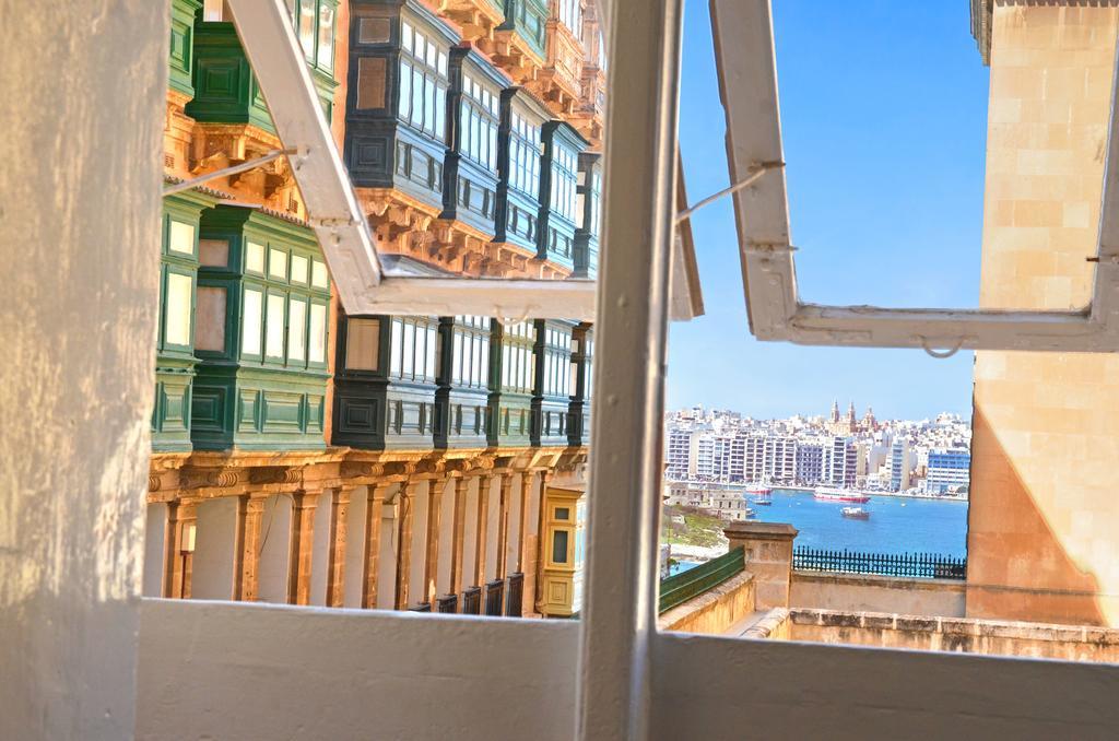 Capital City Apartment Valletta Bagian luar foto